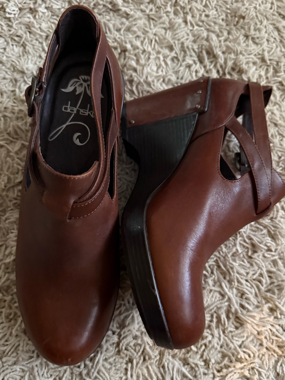 Dansko Franka Leather Cutout Wedge Ankle Heels - Picture 4 of 9